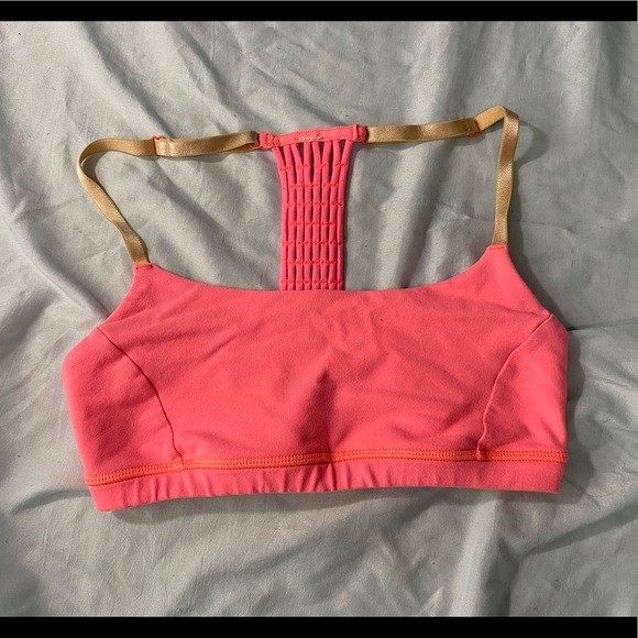 Lululemon Sports Bra - Picture 1 of 5